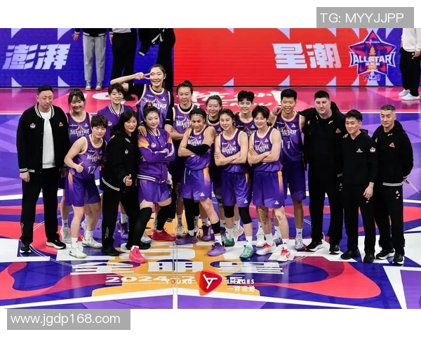 全明星赛场外的精彩瞬间:篮球之外的全明星故事与魅力