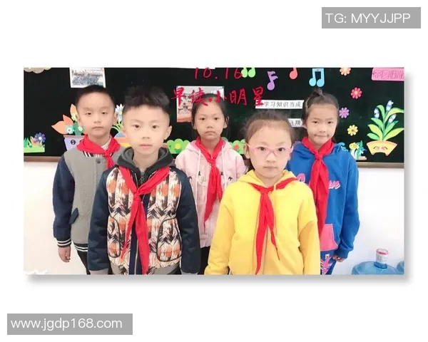 小个子也能飞翔篮球场上的手最小明星如何打破身高限制